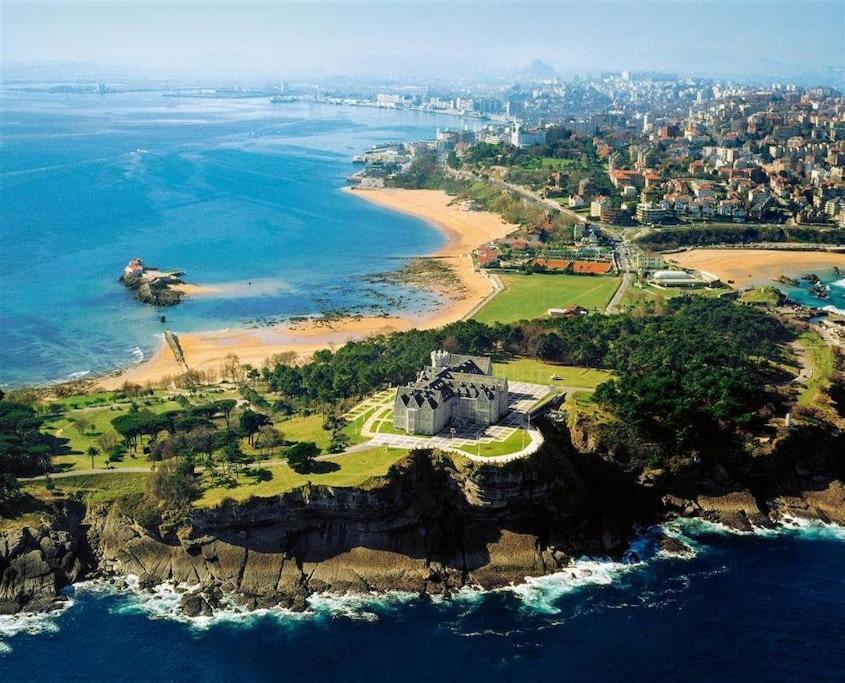 Bajo Con Terraza A 5 Min De La Playa Villa Santander Ngoại thất bức ảnh